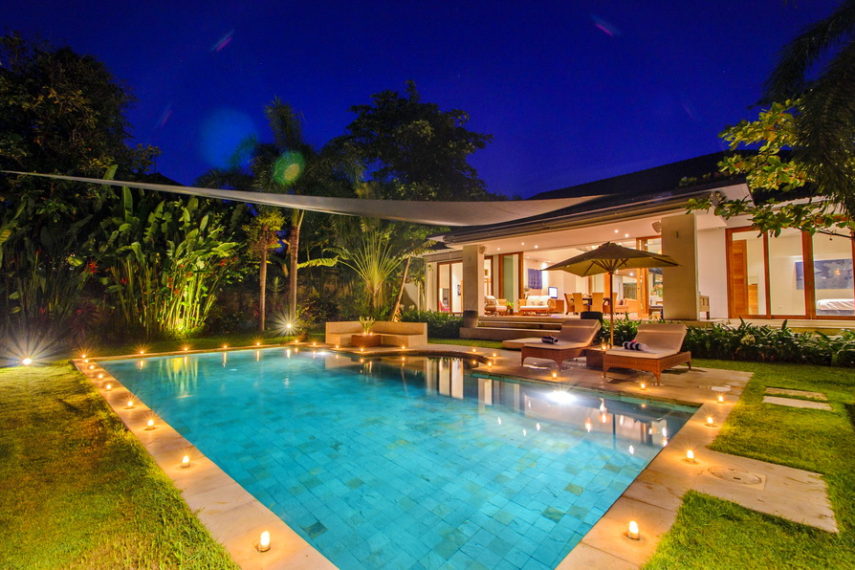 18 bd luxury villa (7)