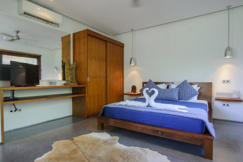 Siang 3 bedrooms luxury villa resize Umalas Bali (7)