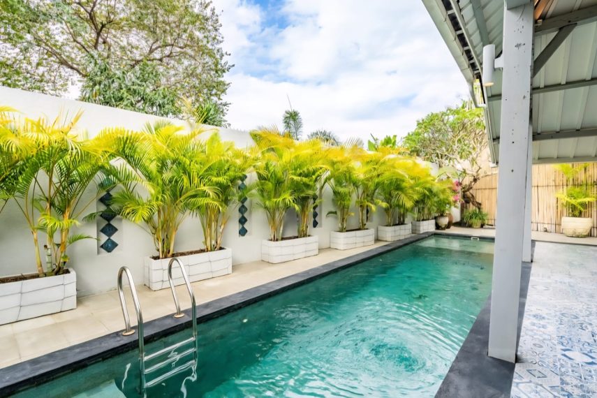 WhatsApp Image 2025-10-29 at 09.40.08 (1)