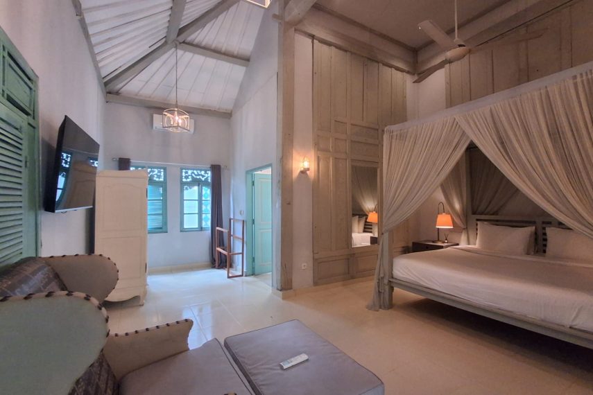 WhatsApp Image 2025-10-30 at 09.53.49